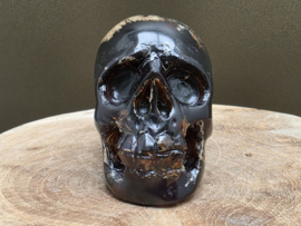Blauwe amber human skull