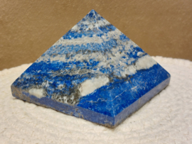 Lapis lazuli piramide