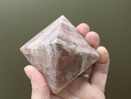 Rhodo calciet piramide