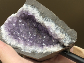 Amethist op standaard