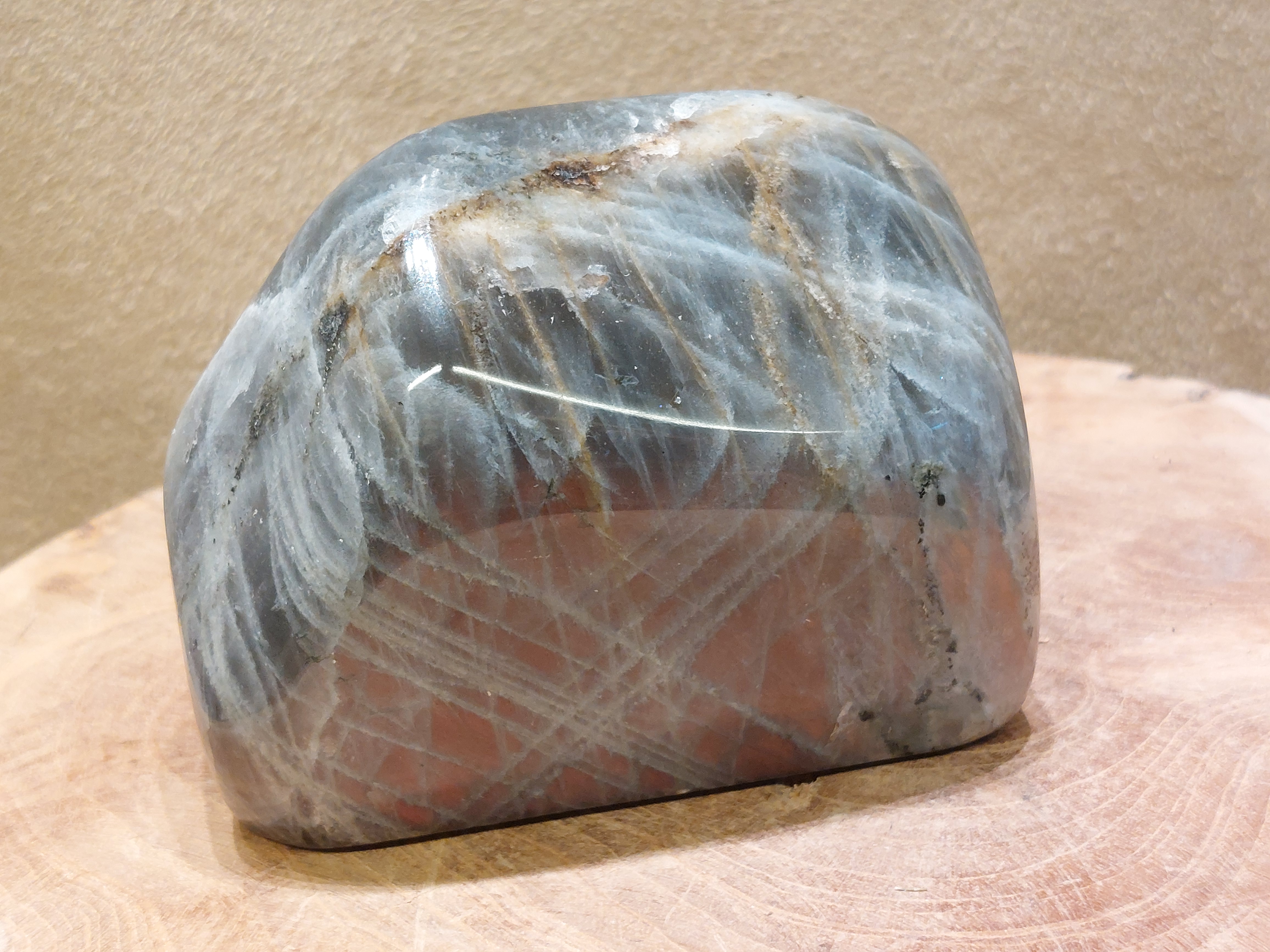 Labradoriet sculptuur