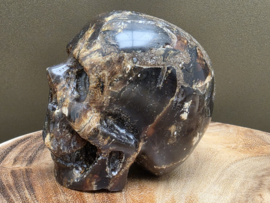 Blauwe amber human skull