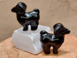 Zwarte obsidiaan ram