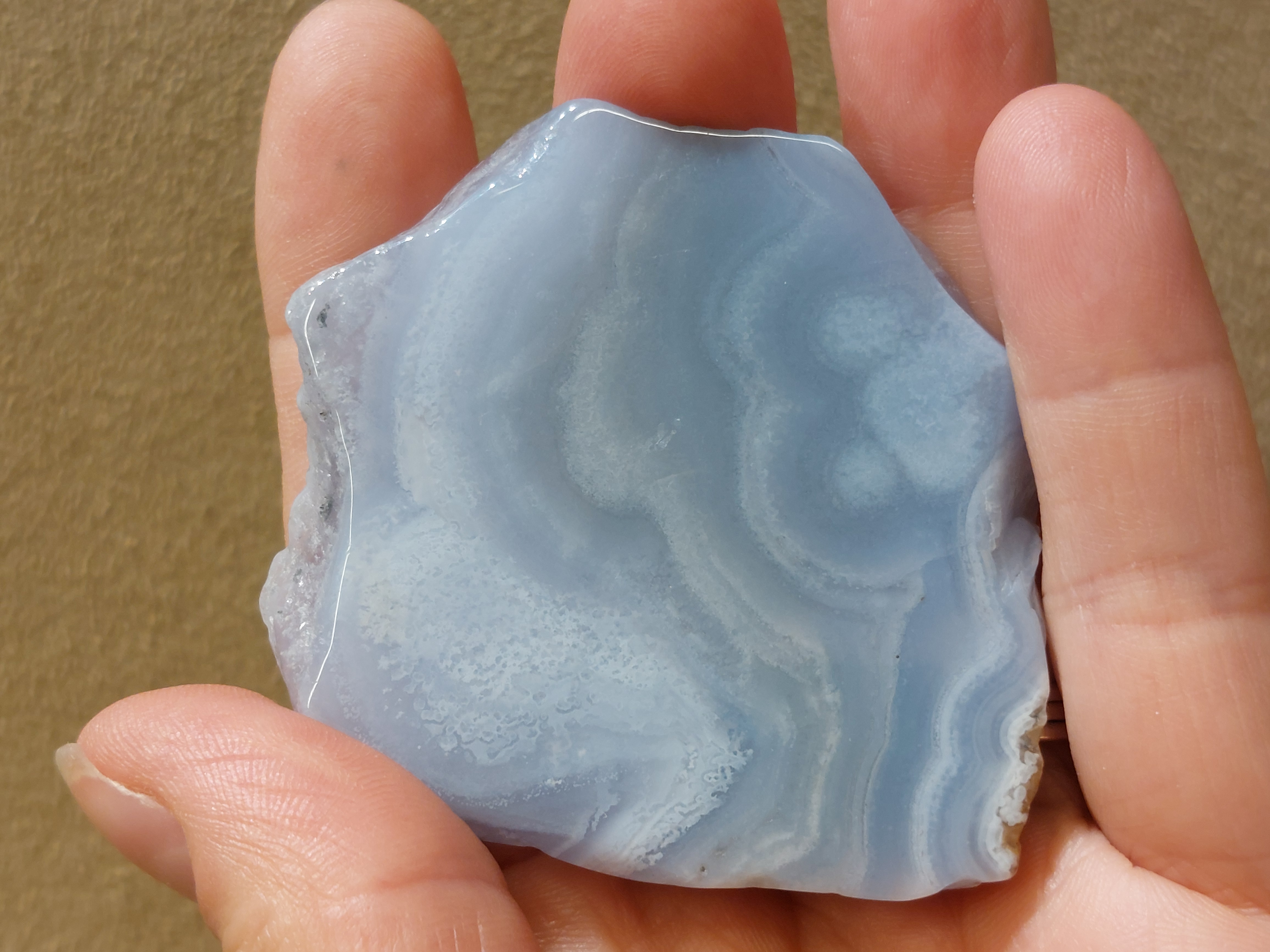 Blauwe chalcedoon/ blue lace agaat schijf