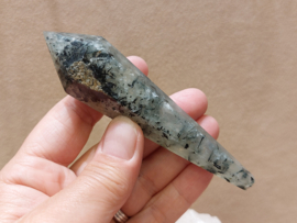 Prehniet scepter