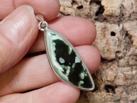 Chroom chalcedoon hanger in zilver