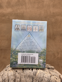 The ancient stones oracle, Rebecca Campbell, Engelstalig