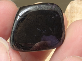 Sugiliet knuffelsteen