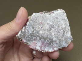 Roze granaat ruw cluster Sierra de Cruces, Coahuila, Mexico