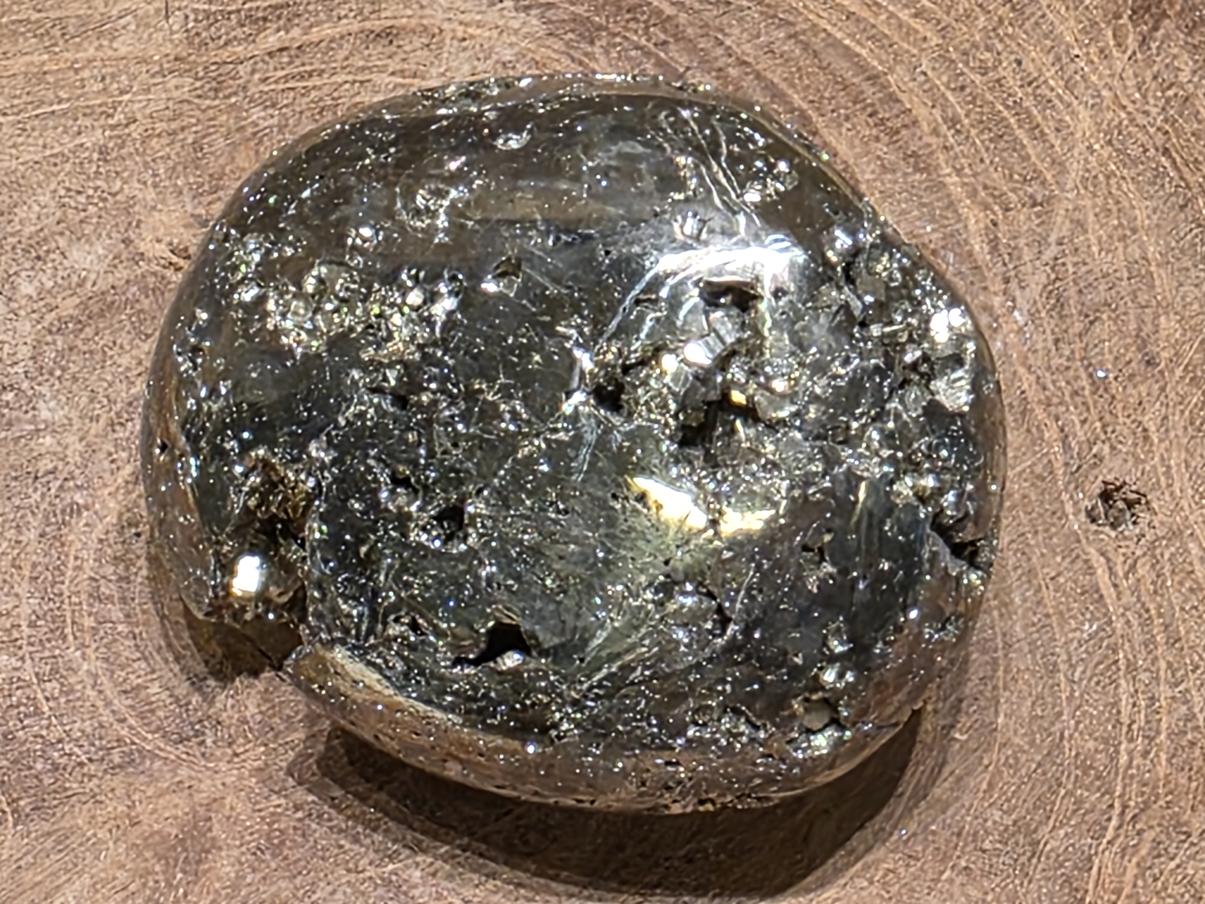 Pyriet handsteen