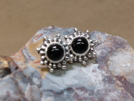 Onyx oorbellen in zilver