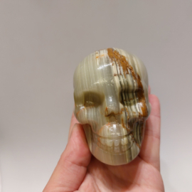 Onyx marmer human skull