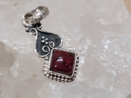 Amethist hanger in zilver