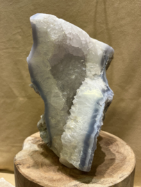 Blauwe chalcedoon of blue lace agaat sculptuur