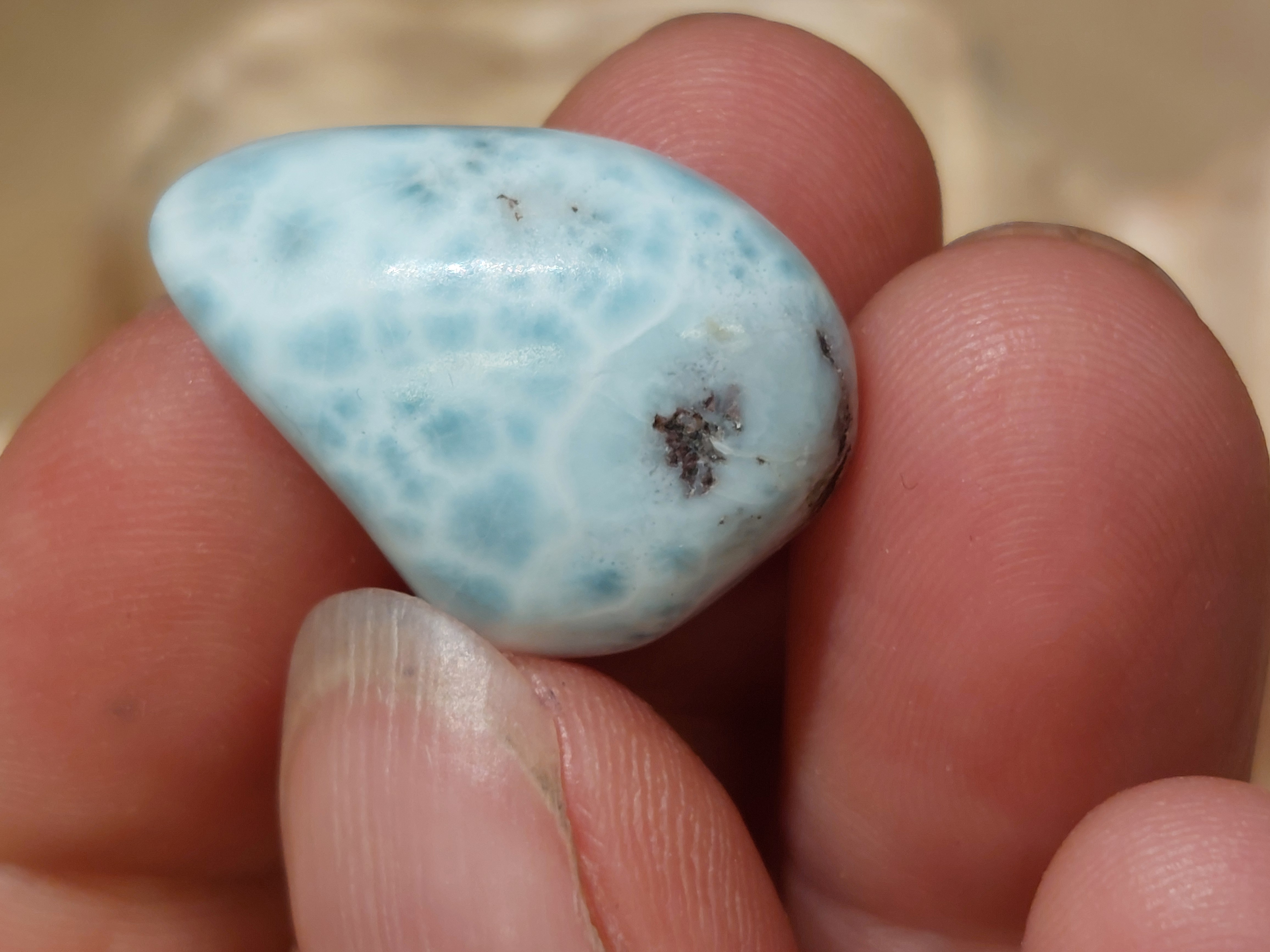 Larimar knuffelsteen