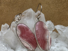 Rhodochrosiet oorbellen in zilver