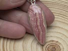 Rhodochrosiet hanger in zilver