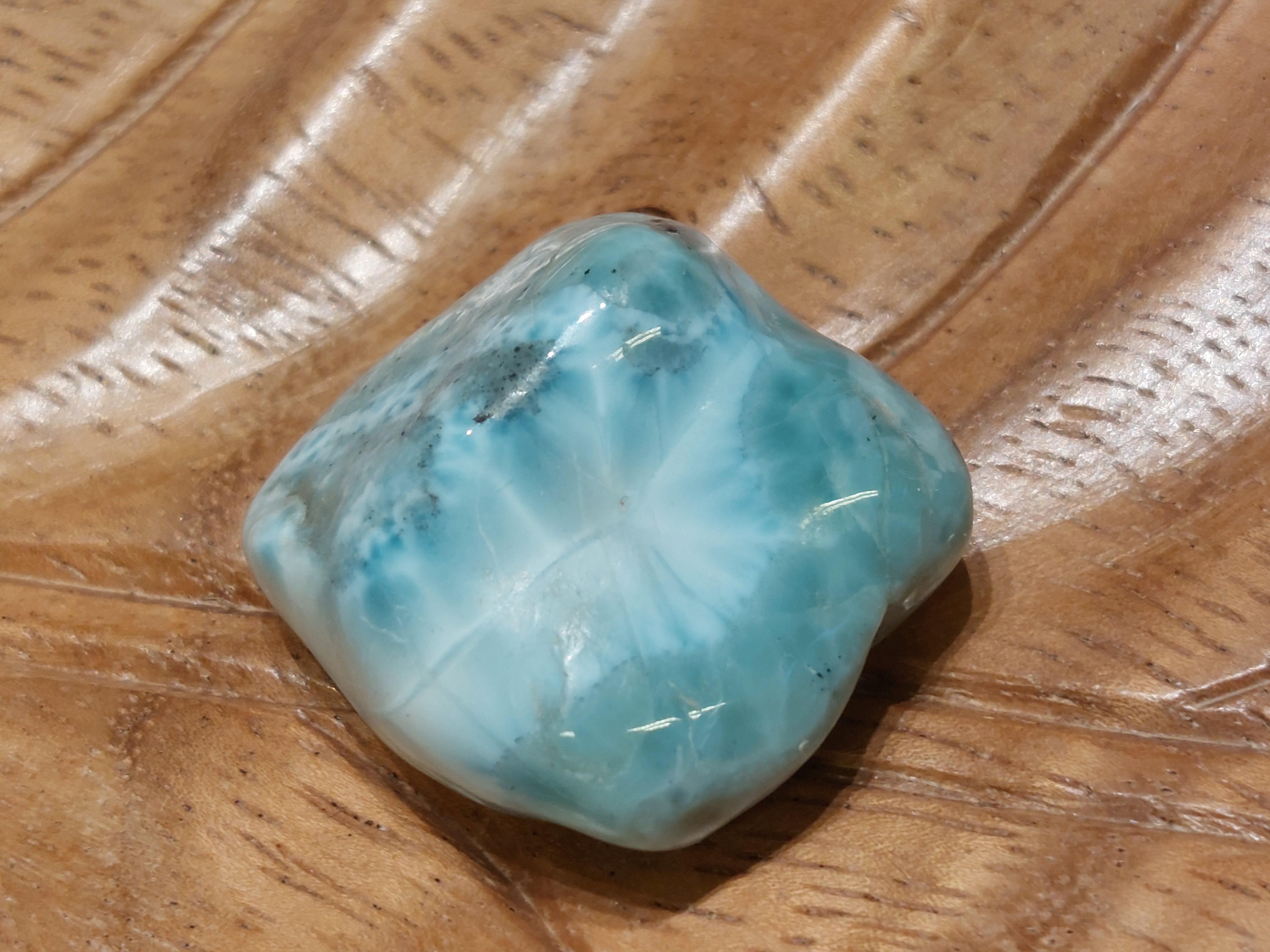 Larimar knuffelsteen