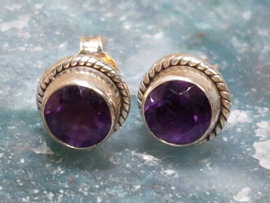 Amethist oorbellen in zilver