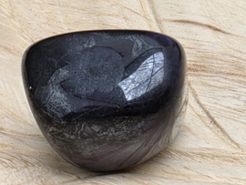 Sugiliet knuffelsteen