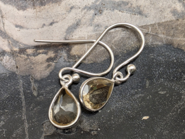 Gebrande amethist oorbellen in zilver