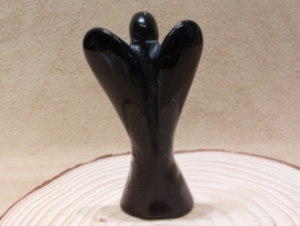 Zwarte obsidiaan engel
