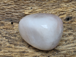 Morganiet knuffelsteen