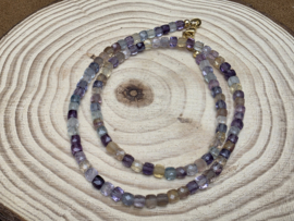 Fluoriet ketting facet geslepen met goudkleurige sluiting