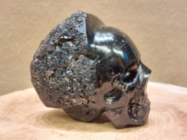 Cintamani human skull