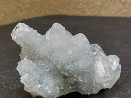 Apofylliet cluster