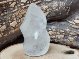 Bergkristal vlam/sculptuur