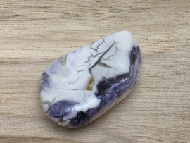 Tiffany stone of bertrandiet knuffelsteen