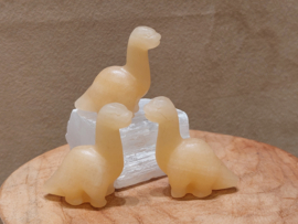 Oranje calciet dino