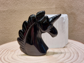 Zwarte obsidiaan eenhoorn