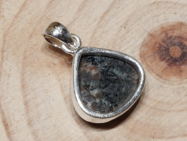 Astrofyliet hanger in zilver ruw