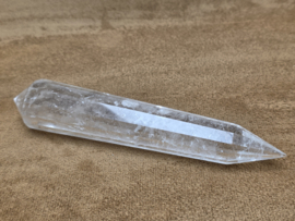 Bergkristal vogel phi kristal uit Brazilië