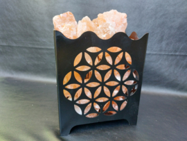 Zoutsteen lamp met flower of life patroon