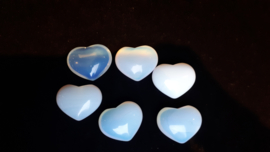 Opaliet hart (synthetisch)