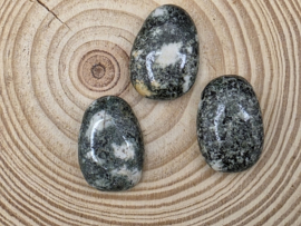 Preseli blue stone hanger doorboord