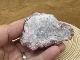 Kobalt calciet cluster uit Marokko