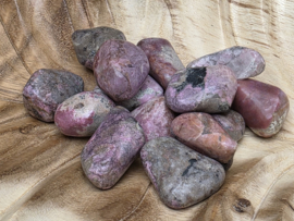 Kobalt calciet knuffelsteen