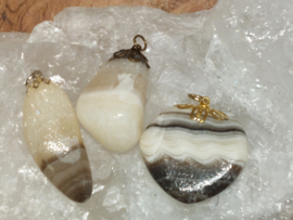 Zebra calciet hanger