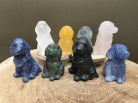 Hond van diverse steensoorten
