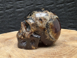 Blauwe amber human skull