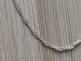 Zilveren ketting 42 cm