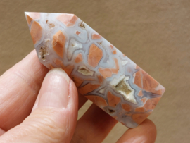 Roze chalcedoon in kwarts punt