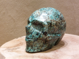Turkoois human skull