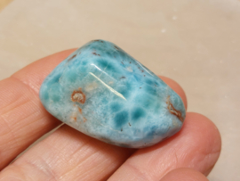 Larimar knuffelsteen