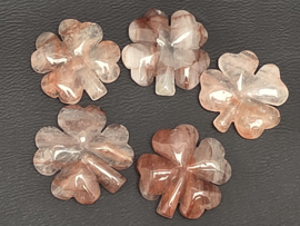 Agnitiet of hematoid kwarts klavertje vier