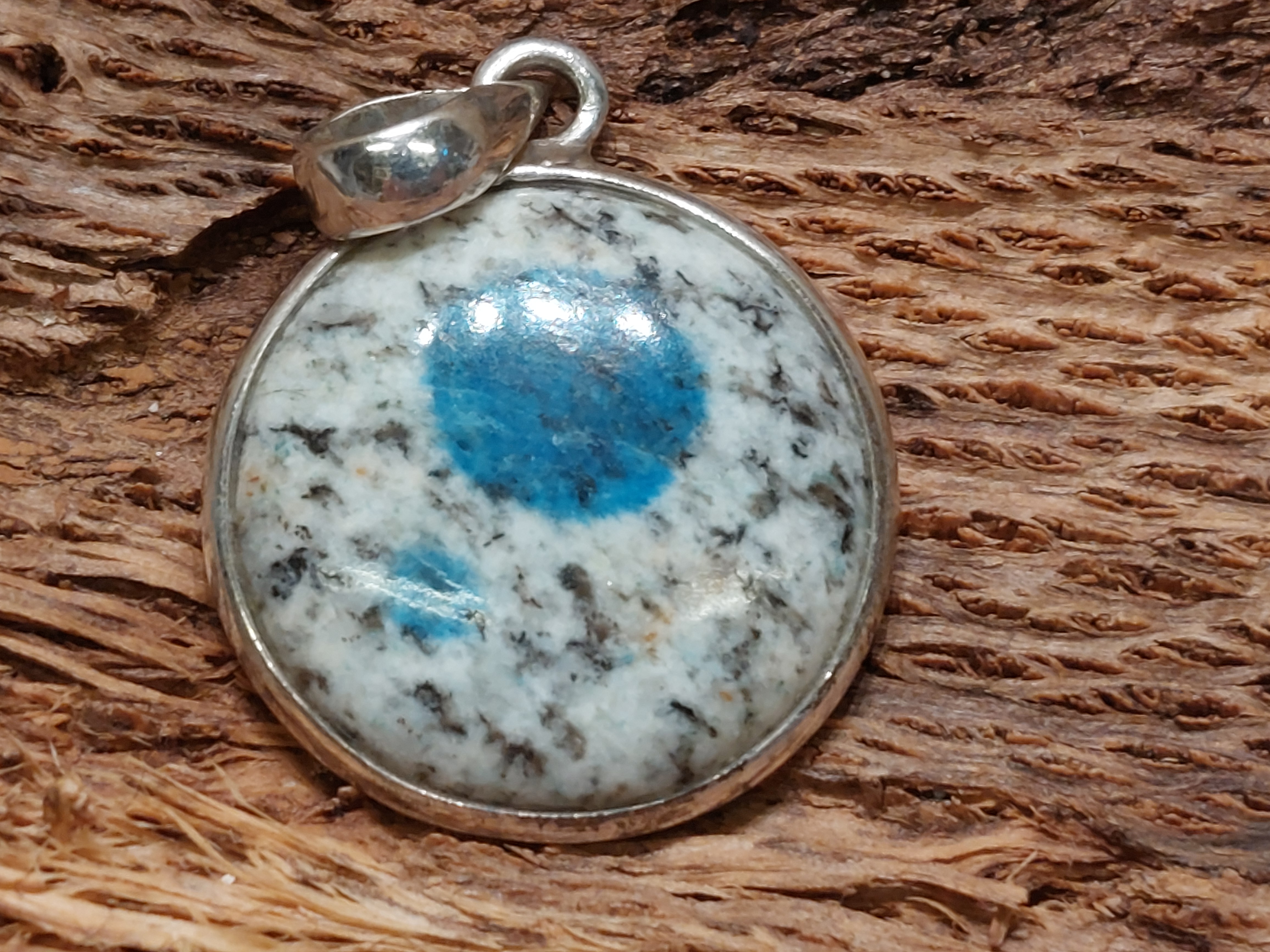 Azuriet van de K2 in zilver